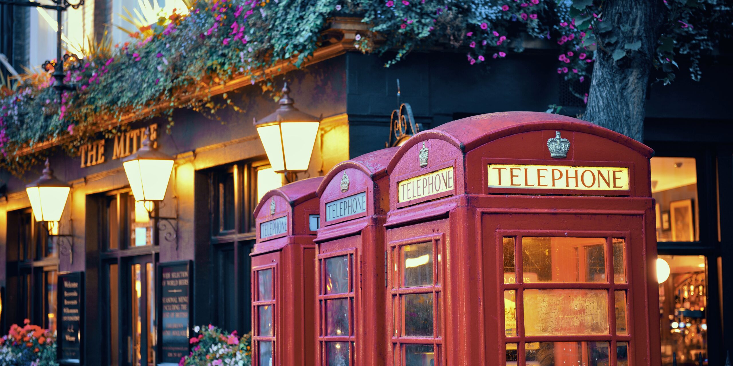 Les cabines téléphoniques rouges, typiques de Londres