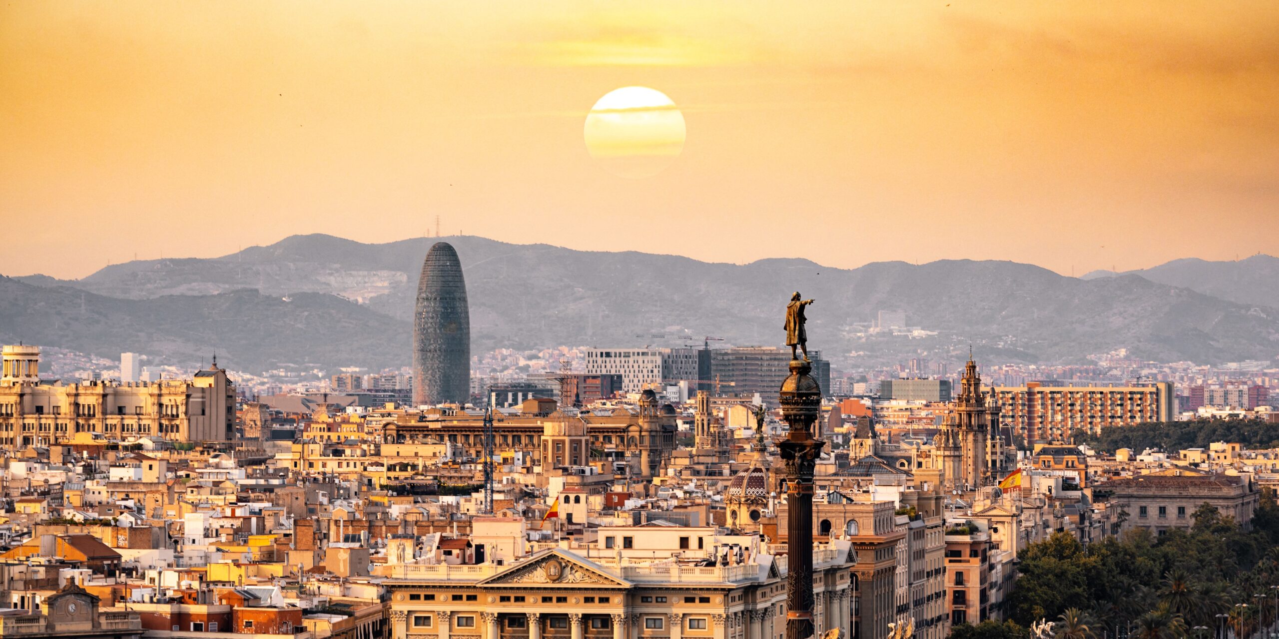 Le coucher de soleil sur Barcelone